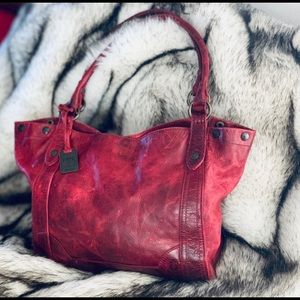 NWOT Frye Melissa Shoulder in washed🔥 red 🔥